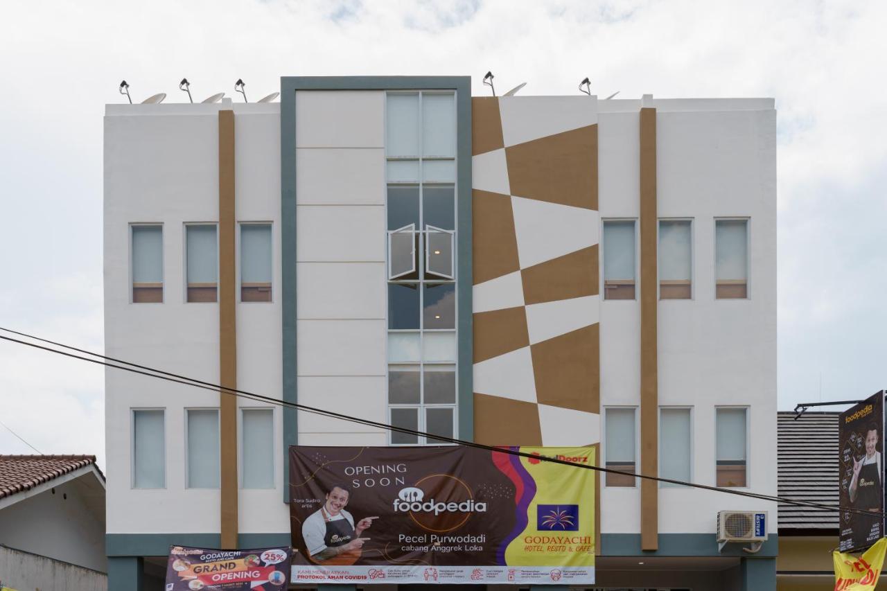 Reddoorz Syariah Plus @ Bsd City South Tangerang Екстериор снимка